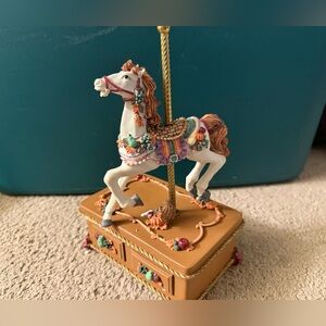NIB Vintage Four Season Carousel Musical Fall Horse Music Box ABC #56701